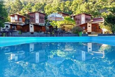 Pensão Pousada Aracê