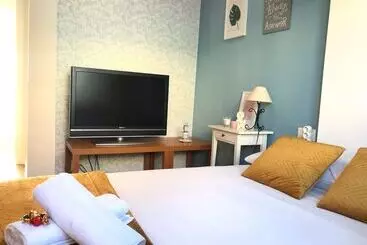 Pension  Miramar Bed&breakfast   Piscina