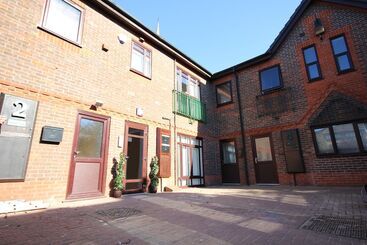 آپارتمان‌های توریست‌ها St Giles Court