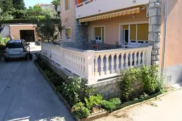 Turistihuoneistot Apartment Julija