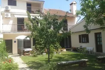 Apartamentos turísticos Apartmani Otavio