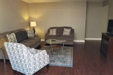 ツーリストアパートメント Fully Renovated 1 Min. To Melrose Ave