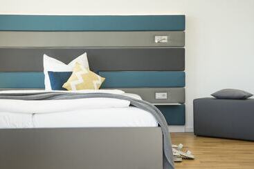 公寓式酒店  Seven Hotel + Boardinghouse