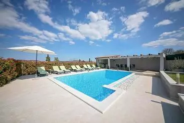 ツーリストアパートメント Villa Vittorio