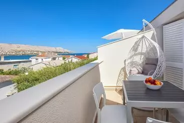 Turistihuoneistot Apartments Villa Magena