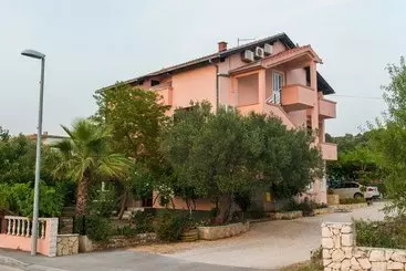 پانسیون Guest House Milisic