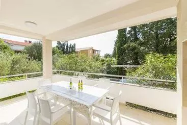 Turistihuoneistot Apartment Bernardo