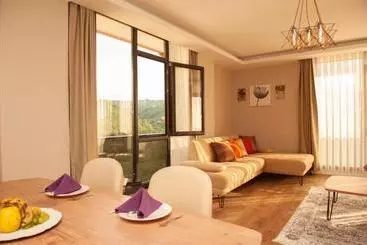 ホテル Royal Comfort Suites