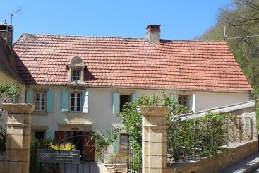 کلبه Le Jardin D Eden