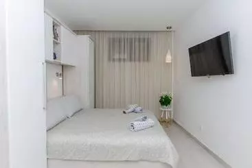 آپارتمان‌های توریست‌ها Apartment On The Beach