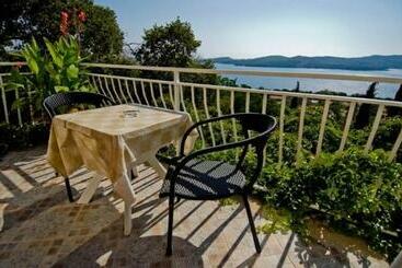 관광객 아파트 Apartments Marko