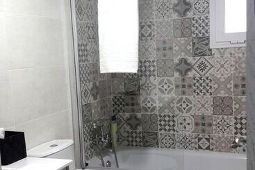 آپارتمان‌های توریست‌ها Wallada Damasco