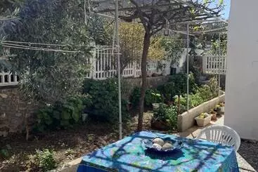 Apartaments turístics Giameiko Traditional House Kalymnos