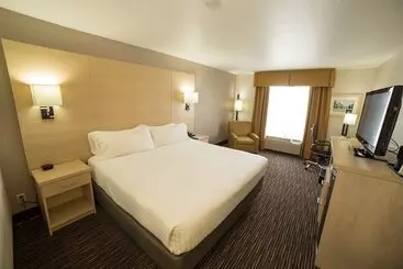 בית מלון כפרי Best Western Watertown