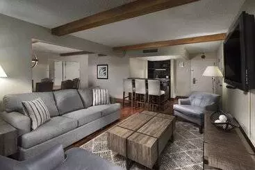 ホテル Doubletree By Hilton Manhattan, Ks