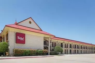 Hotel Red Roof Inn Plus+ Dallas   Addison