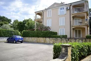 Turistihuoneistot Apartment Diana