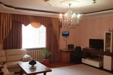 פנסיון Guest House Galatea