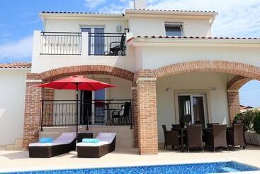 관광객 아파트 Villa Istria