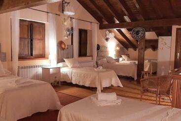 관광객 아파트 Apartamentos San Antonio De Garabandal