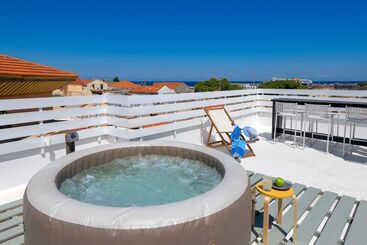 آپارتمان Alley 7