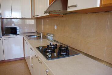 Apartaments turístics Apartment Lucy