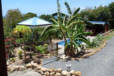 آپارتمانهای توریستها Gite La Tortue Bleue