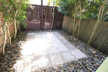 Turistlägenheter Sandy Feet At Hat Head   No Sheets Or Towels Provided