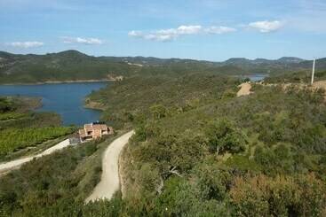 별장 O Refúgio De Artémis