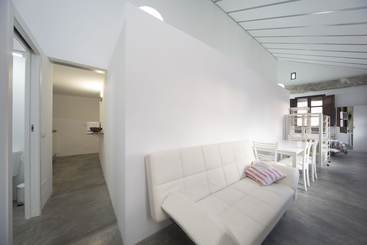 آپارتمان Loft Romanilla Ii  Centro Ciudad