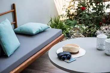 Apartament No17 Pireos Street
