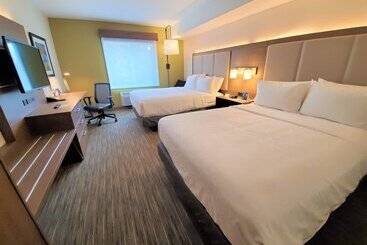 Holiday Inn Express Hotel & Suites Seattle North   Lynnwood, An Ihg