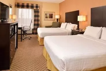 Отель Holiday Inn Express Lewisburg   New Columbia, An Ihg