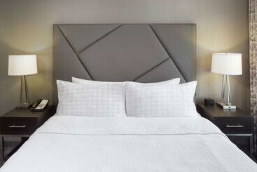 هتل Homewood Suites By Hilton Atlanta Lenox Mall Buckhead