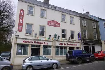 Cămin Walsh's Bridge Inn