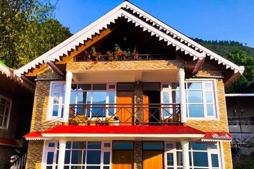 Hotel Alpine Village Resort