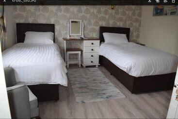 Orchard Grove Bed & Breakfast R21rc58