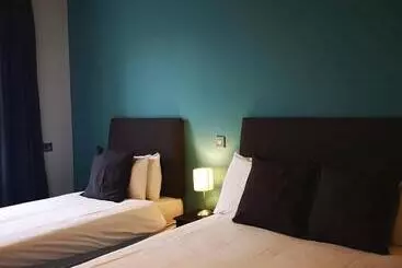 Pension Bank House Guesthouse