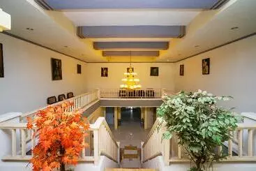 Otel Oyo 1989 Pelangi Harapan