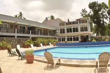 Angela S Resort And Leisure Farm  Hostel