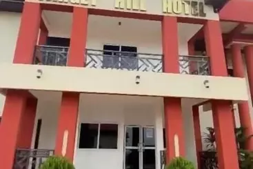 Otel Target Hill