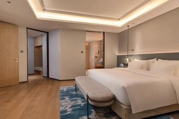 New Century Hotel Zhenhai