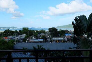 Hotelli Rawai Suites Phuket