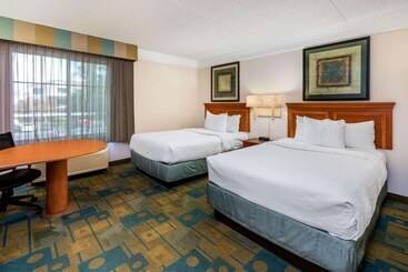 فندق La Quinta By Wyndham Phoenix West Peoria