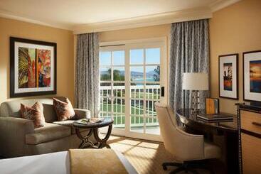 Laguna Cliffs Marriott Resort & Spa