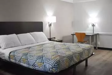 Motel 6 Hazelwood, Mo