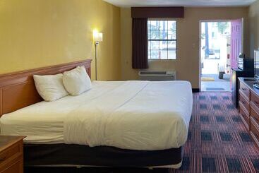 Motel 6 Huntsville Al University Dr