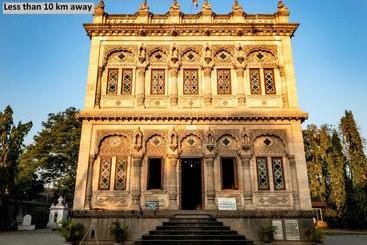 酒店 Oyo 46538 Gokul Lodge