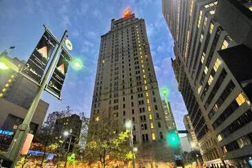 Magnolia Hotel Downtown Dallas