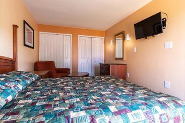 Отель Master Suites